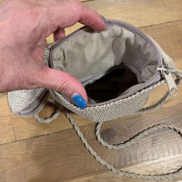 La Rue C/B Embroidered Crocheted Mini-Purse&Coin Purse Beige Purple 7-1/2x6-1/4” - Picture 6 of 11